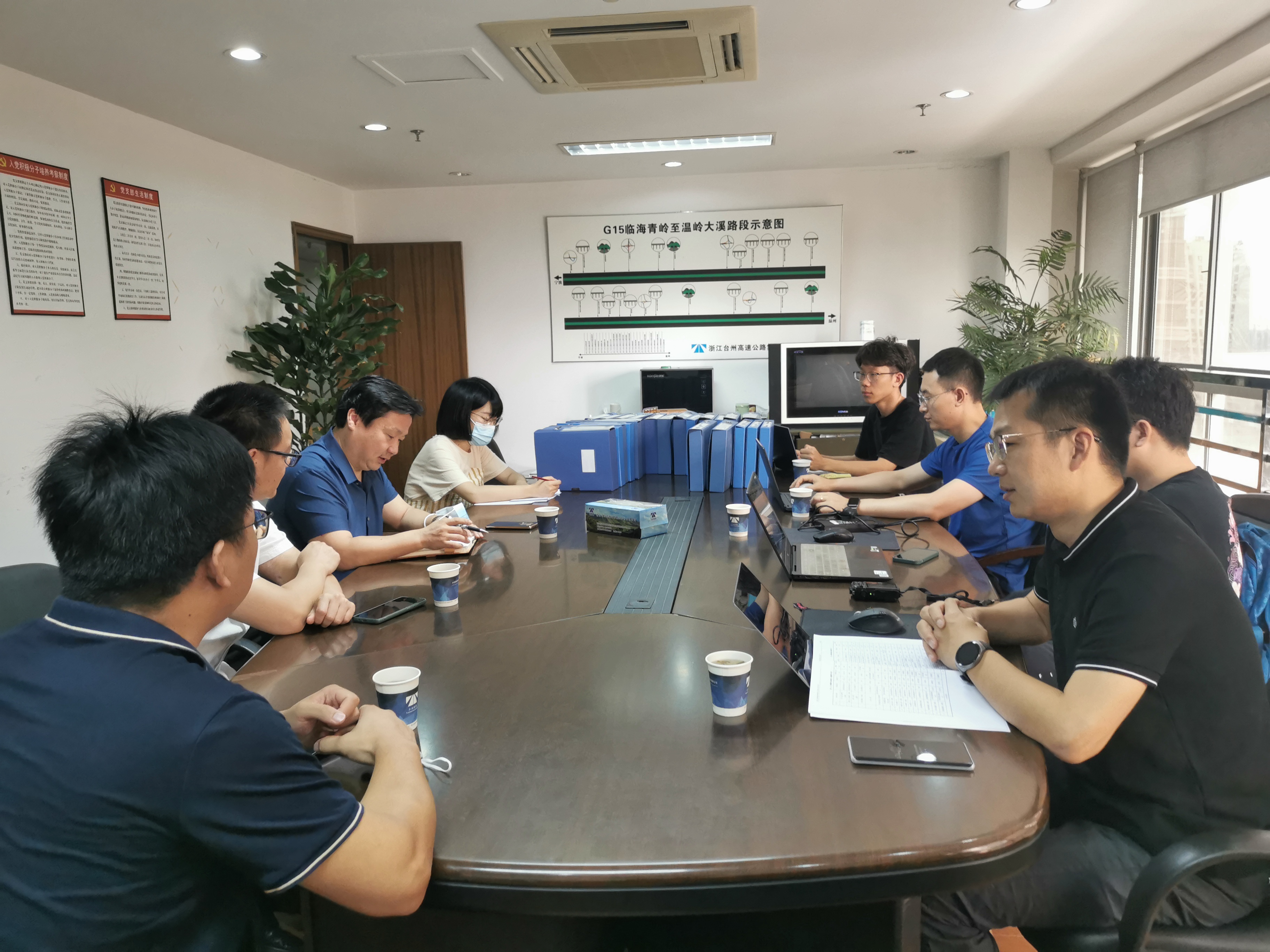 1632293487127300.jpg 20210917圖為檢查集團(tuán)內(nèi)業(yè)資料王劍攝.JPG